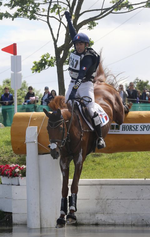 Propriano über dem festen Hindernis (Foto: FEI-Lorraine O'Sullivan)